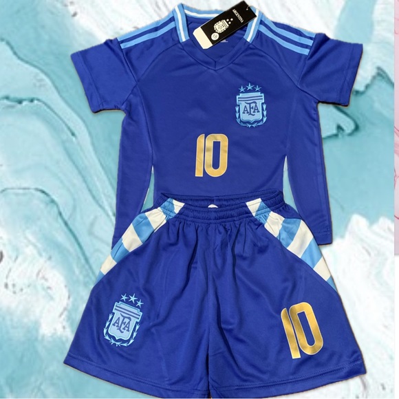 MESSI ARGENTINA BOYS MEDIUM JERSEY AGE 8-9 NWT - Picture 2 of 2